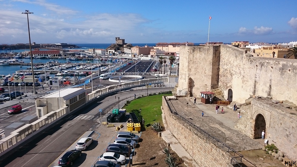 Castillo Guzman el Bueno y el Puerto de Tarifa