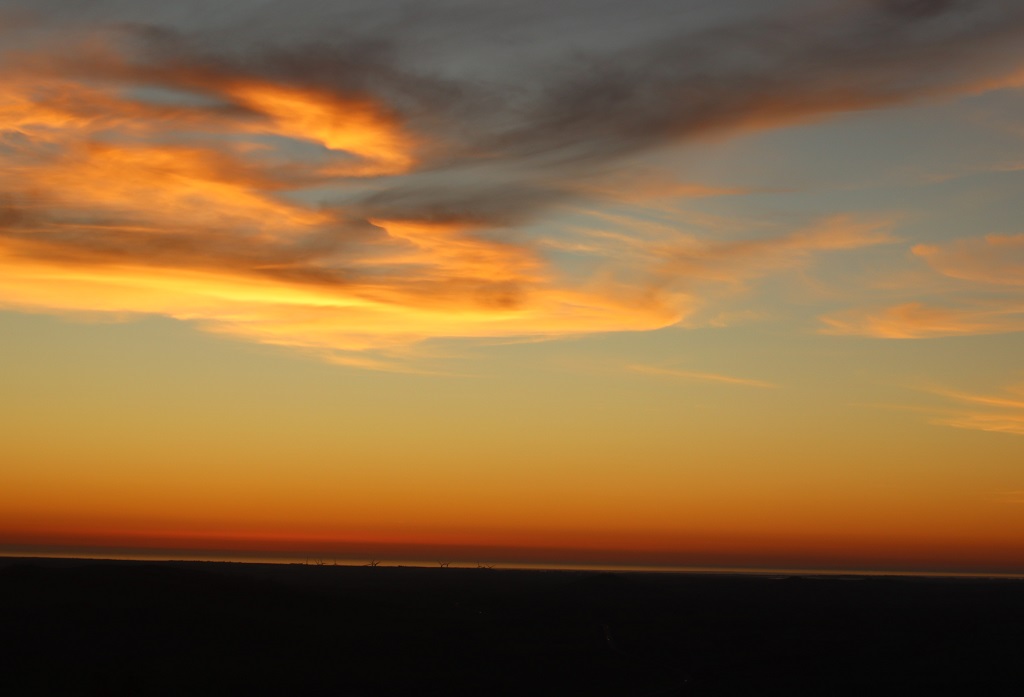 La puesta del Sol de Medina sidona, todo un espectaculo de colores HNK