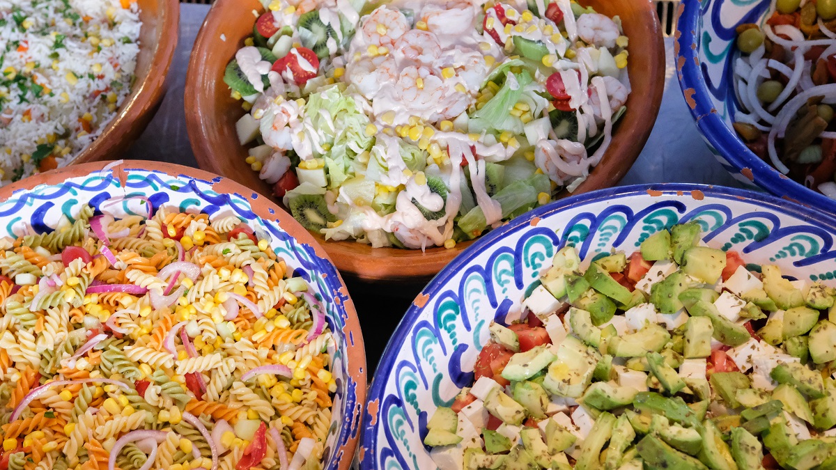 Ensaladas frescas del restaurante Valdevaqueros